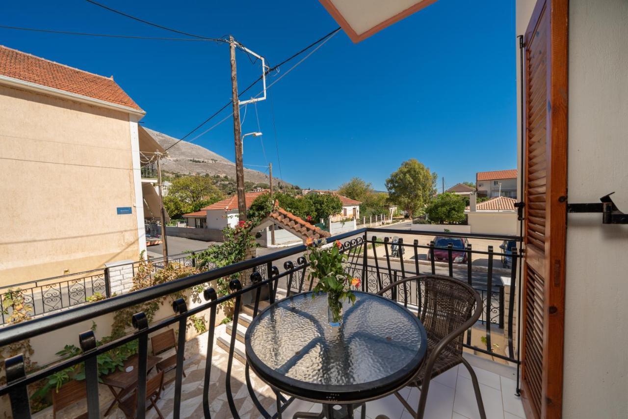 Alexatos Studios & Apartments Agia Efimia Exteriér fotografie
