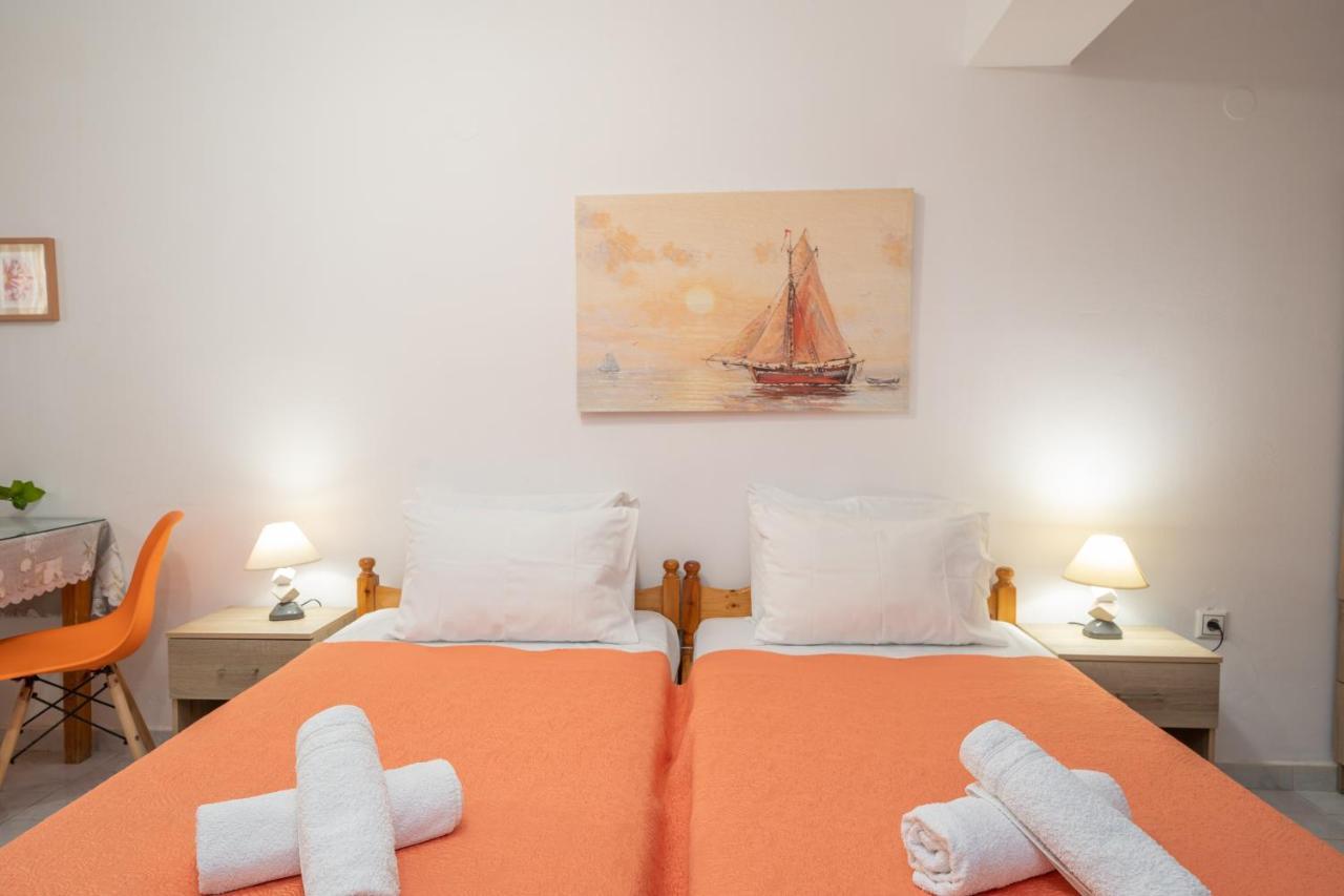 Alexatos Studios & Apartments Agia Efimia Exteriér fotografie