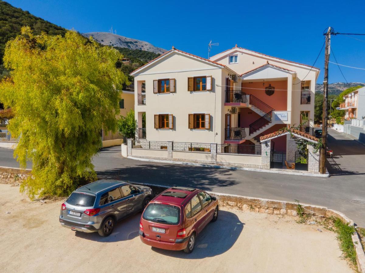 Alexatos Studios & Apartments Agia Efimia Exteriér fotografie